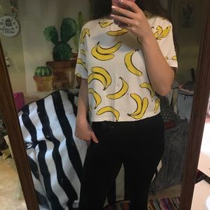 SUPER unique banana shirt!